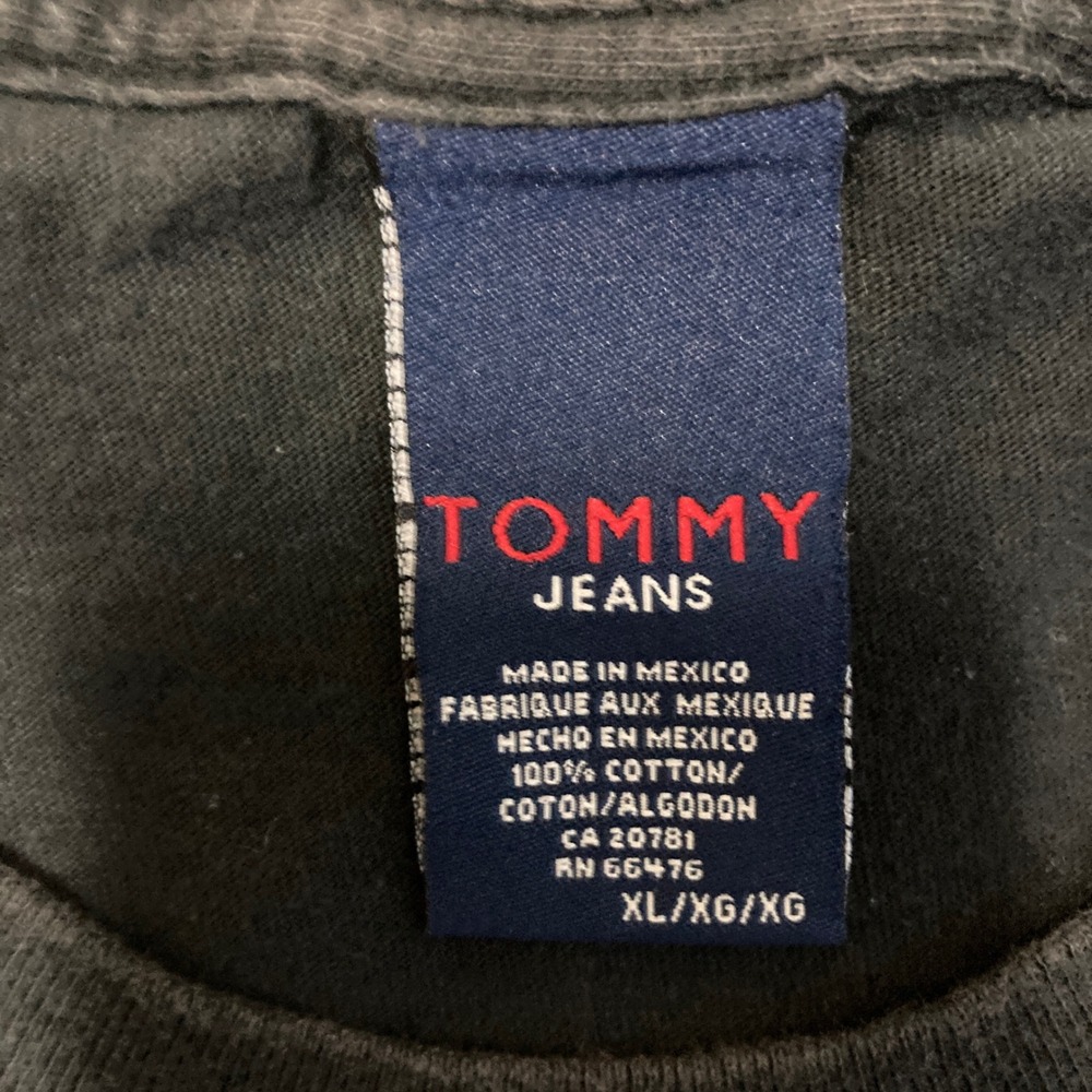 Faded Tommy Hilfiger Jeans Mens XL T-Shirt Black Red Script Embroidered Logo - Picture 6 of 11